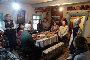 Полесская хата
